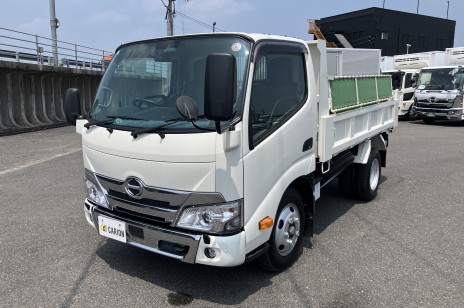 未使用　小型ダンプ　新明和　コボレーンシート付　