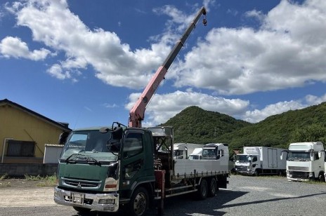 三菱　クレーン付き・4段・ラジコン・フックイン　積載10.5ｔ　3方開