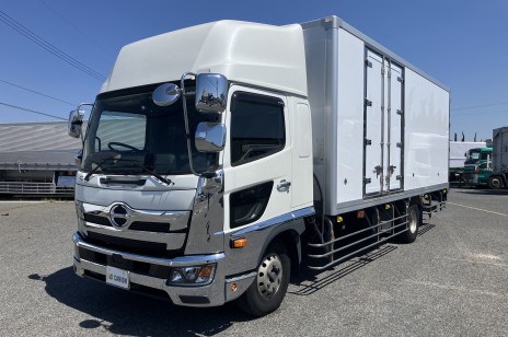 日野　中型冷凍バン　東プレ